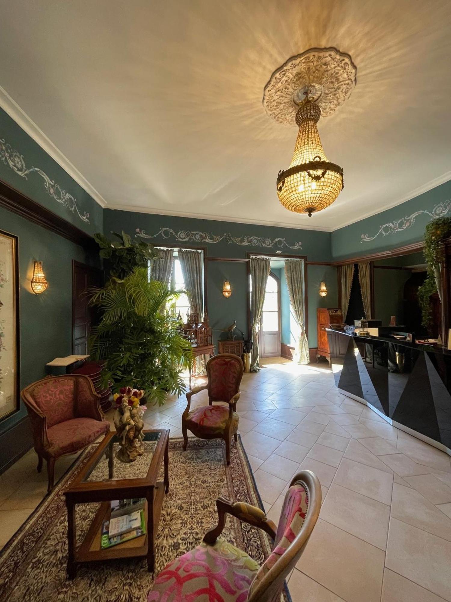 Chateau De Castel Novel Boutique Hotel Varetz Dış mekan fotoğraf